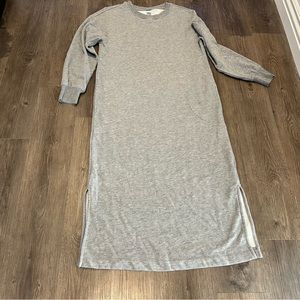 Sweatshirt dress